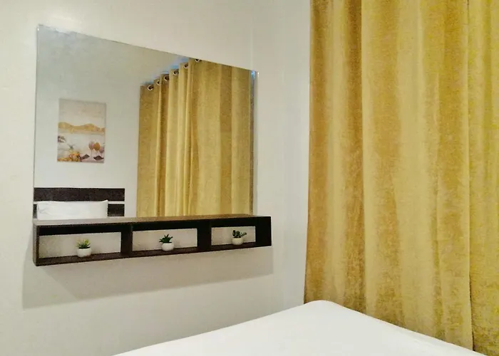 여관 Vg And Residences Adlawon