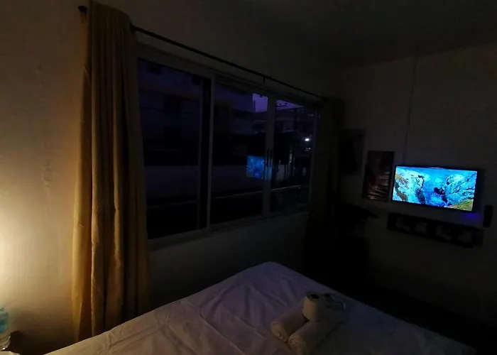 Vg And Residences * Adlawon