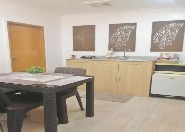 Vg And Residences